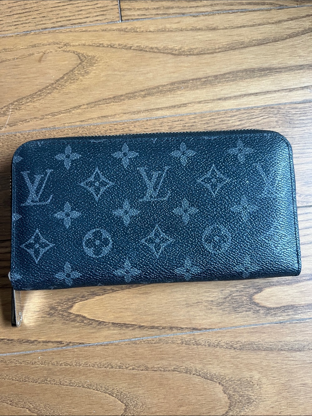 Louis Vuitton Black Monogram Zipped Wallet